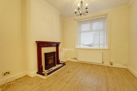 3 bedroom end of terrace house for sale, Salop Place, Penarth