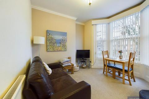 1 bedroom flat for sale, Trafalgar Square, Scarborough