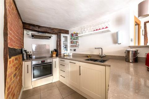 3 bedroom apartment for sale, Church Street, Dorking, Surrey, RH4