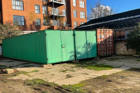 Storage to rent, Wallington SM6