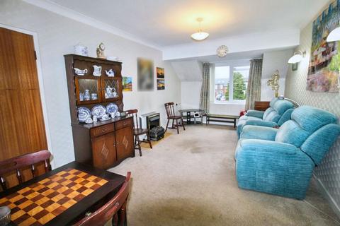 1 bedroom flat for sale, Homedowne House, Gosforth, Newcastle upon Tyne, Tyne and Wear, NE3 1HH