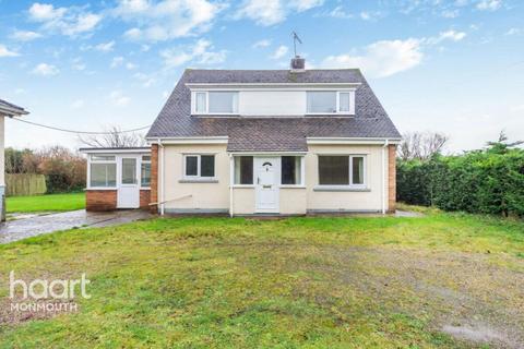 4 bedroom detached bungalow for sale, Monkswood, Usk