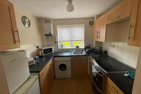 2 bedroom flat to rent, Barwell Road, Birmingham B9