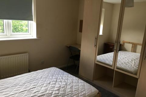 2 bedroom flat to rent, Barwell Road, Birmingham B9