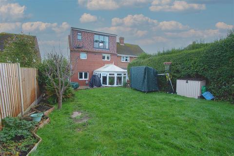 4 bedroom semi-detached house for sale, Hickstars Lane, Billericay CM12