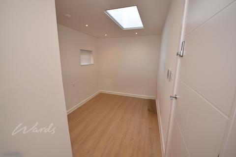 1 bedroom in a flat share to rent, High Street Gillingham ME7