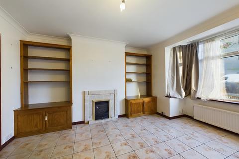 5 bedroom terraced house to rent, Bond Road, Mitcham, Surrey