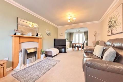 2 Riley Close, Ipswich, IP1 5QD