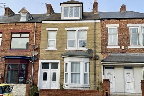 3 bedroom maisonette for sale, Dean Road, South Shields