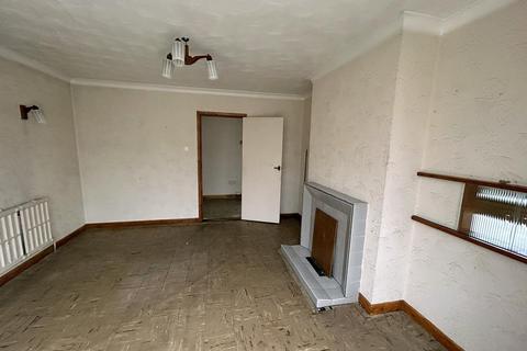 5 West Close, Helston, TR13 8LD