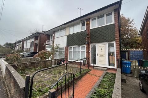 3 bedroom semi-detached house to rent, Alms Hill Road, Manchester, M8 0QA