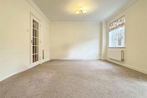 60 Cuckoo Way, Great Notley, Braintree, CM77 7YG