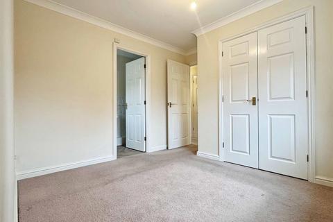 60 Cuckoo Way, Great Notley, Braintree, CM77 7YG