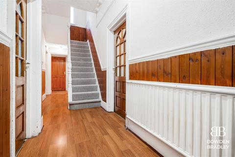 4 bedroom terraced house for sale, Brisbane Road, Ilford