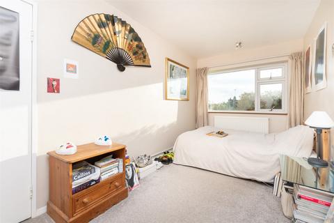 11 Edgar Close, Swanley, BR8 7JJ