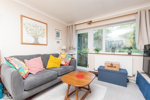11 Edgar Close, Swanley, BR8 7JJ