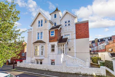 1 bedroom flat for sale, Elphinstone Road, Southsea, Hampshire