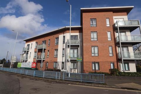 2 bedroom apartment to rent, Europa Gardens, Wolverhampton, WV10