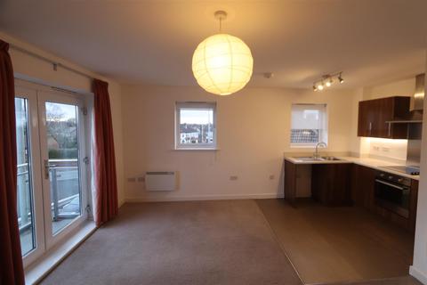 2 bedroom apartment to rent, Europa Gardens, Wolverhampton, WV10