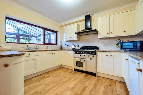 13 Cavendish Place, Stratton Audley, Bicester, OX27 9BN