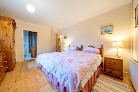 13 Cavendish Place, Stratton Audley, Bicester, OX27 9BN