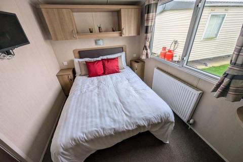 2 bedroom static caravan for sale, Hayling Island Holiday Park