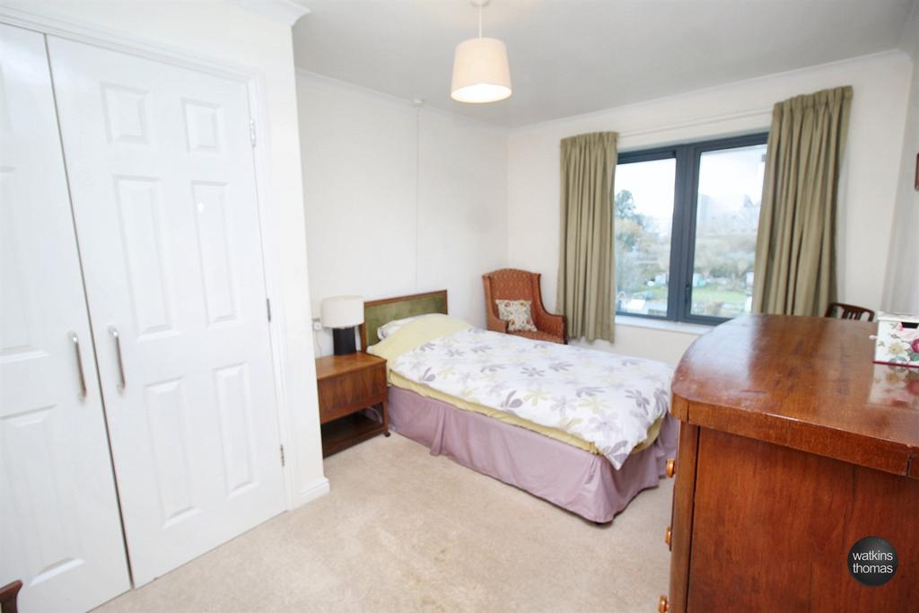 Bed 1