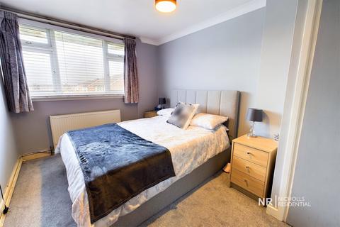 40 Poplar Crescent, Epsom, KT19 9ER