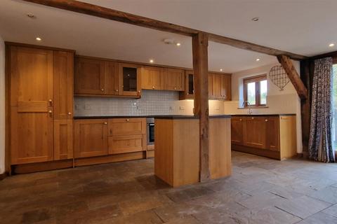 4 bedroom detached house to rent, Leominster HR6