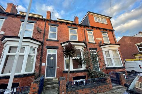 4 bedroom terraced house to rent, Burley Lodge Road, Burley, Leeds, LS6