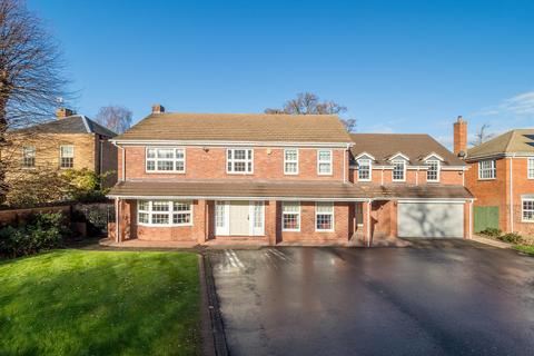 4 bedroom detached house for sale, Main Street, Tiddington, Stratford-upon-Avon, Warwickshire, CV37