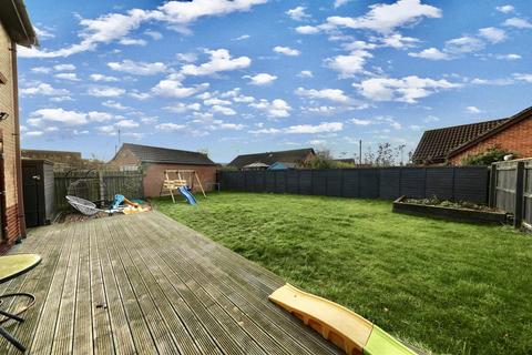 3 bedroom detached house for sale, Sassaby Close, Hull