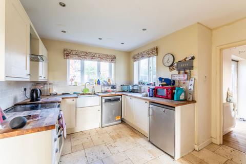21 Ketts Hill, Necton, Swaffham, PE37 8HX