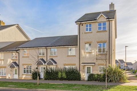 4 bedroom townhouse for sale, 9 Carter Drive, Gilmerton, EH17 8GR