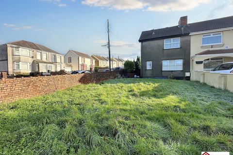 3 bedroom semi-detached house for sale, Empire Avenue, Cwmgwrach, Neath, Neath Port Talbot. SA11 5SU