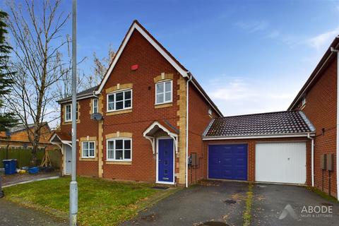 3 bedroom semi-detached house for sale, Culland Road, Burton-On-Trent DE14