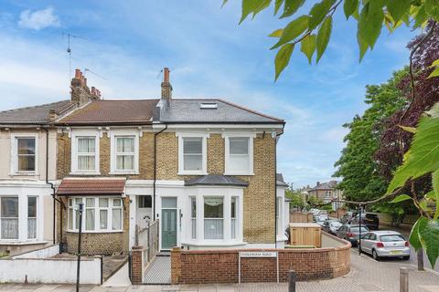 4 bedroom house to rent, Endlesham Road, Nightingale Triangle, London, SW12