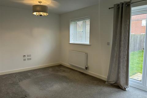 3 bedroom house to rent, Robson Avenue, Pocklington, York