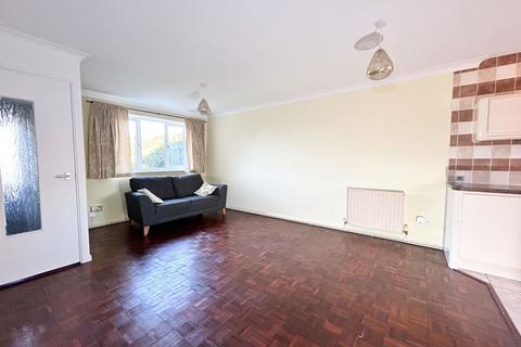 1 bedroom ground floor flat for sale, Teynham Close, Margate CT9