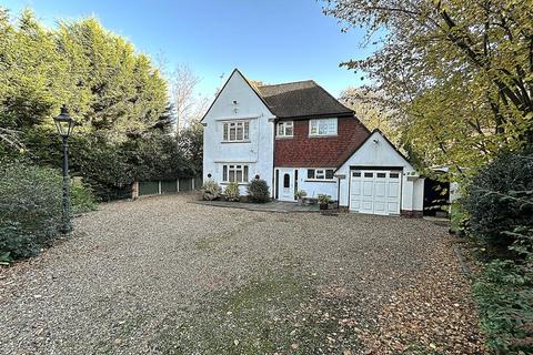 Elche Shortlands Road, Bromley, BR2 0JJ
