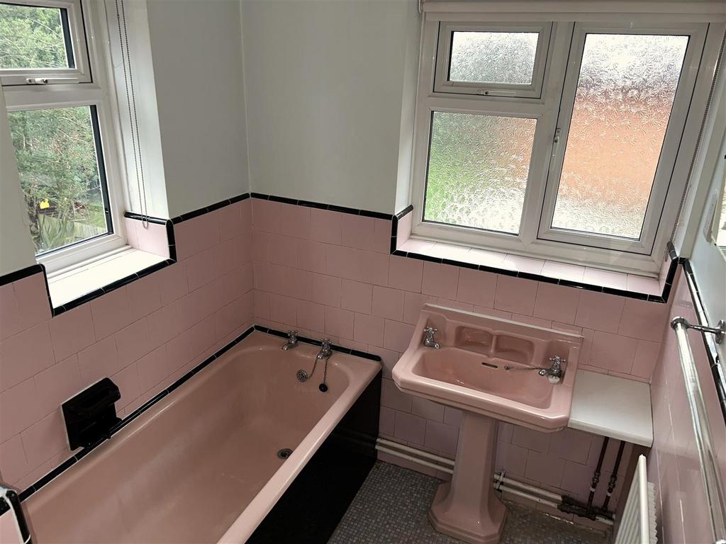 Family bathroom