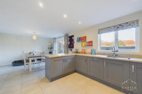 4 bedroom detached house for sale, Aston Way, Sapcote