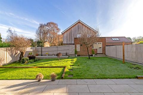 4 bedroom house for sale, St. Albans Road, Sandridge, St. Albans