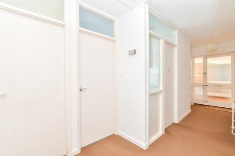 2 bedroom flat for sale, Northwyke Close, Bognor Regis, West Sussex