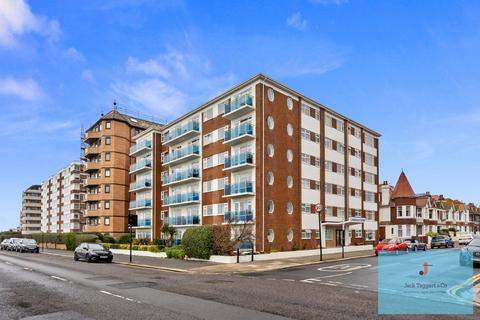 2 bedroom flat to rent, Kingsway, Hove, BN3