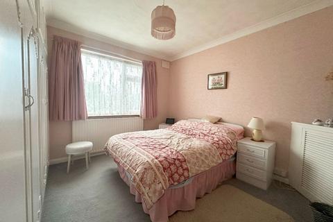 24 Beltinge Road, Romford, RM3 0UJ