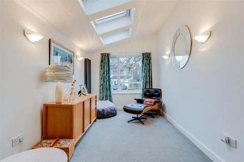 47 Hazel Tree Close, Radyr, Cardiff, CF15 8RS