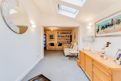 47 Hazel Tree Close, Radyr, Cardiff, CF15 8RS