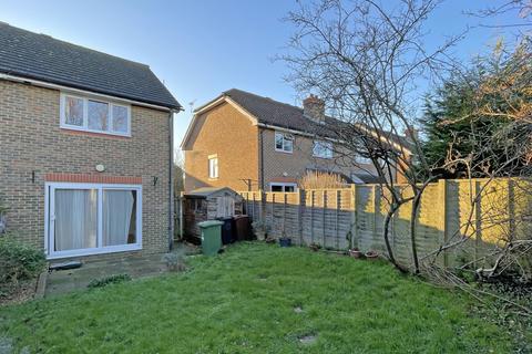 30 Primrose Walk, Ewell, Epsom, KT17 2EZ