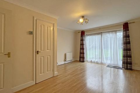 30 Primrose Walk, Ewell, Epsom, KT17 2EZ